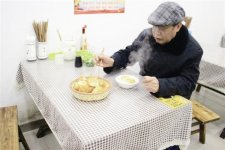 疫情之下，餐飲行業(yè)何去何從【重慶火鍋底料批發(fā)地址】